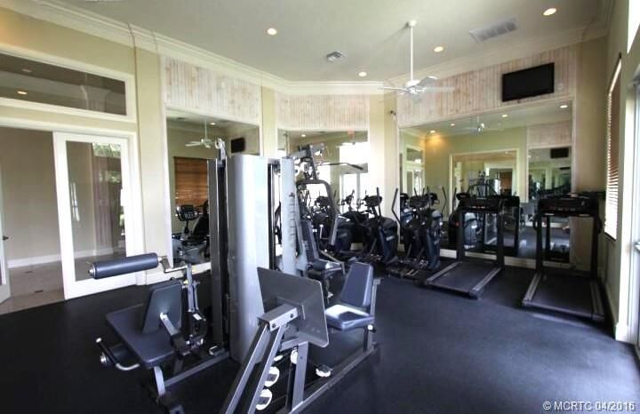 For Rent: $4,500 (3 beds, 3 baths, 2201 Square Feet)