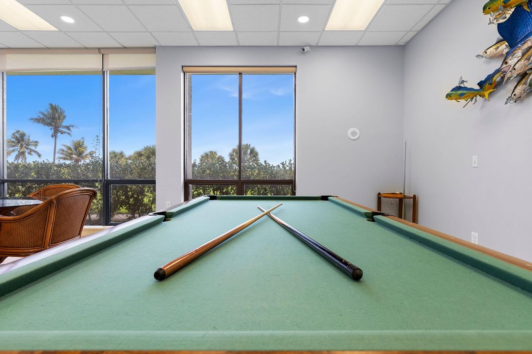 Active With Contract: $495,000 (2 beds, 2 baths, 1207 Square Feet)