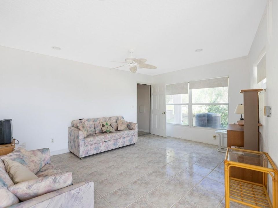 待售: $1,789,000 (4 贝兹, 2 浴室, 3714 平方英尺)