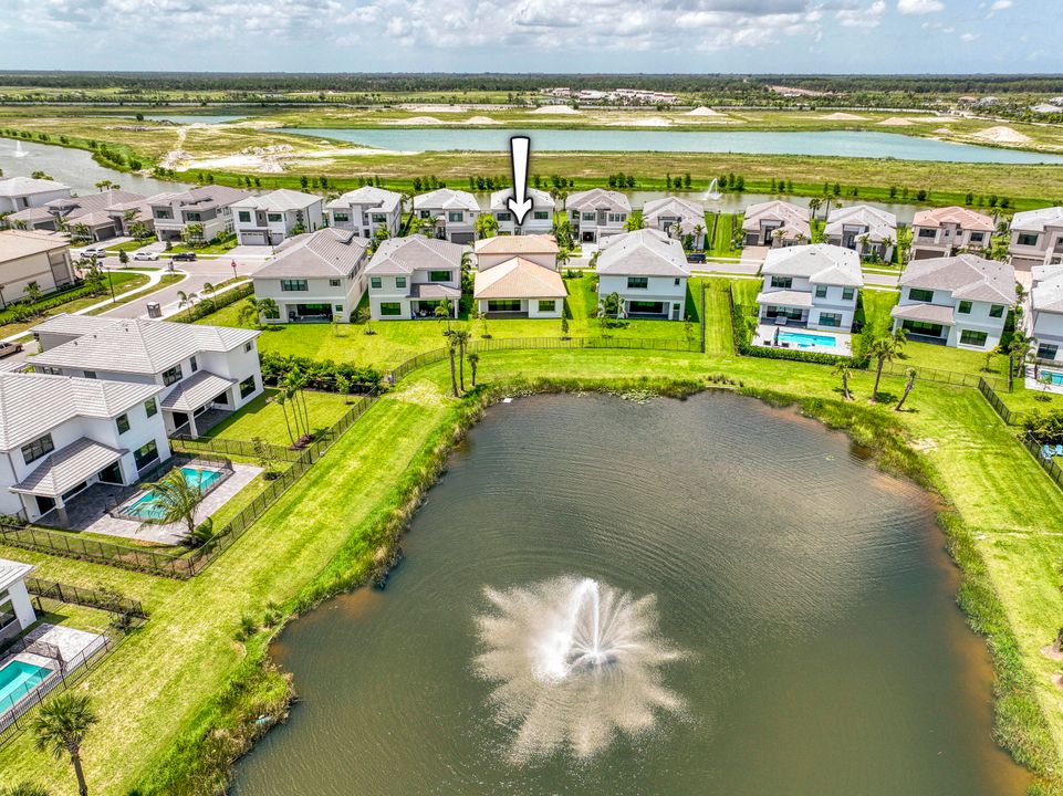 Active With Contract: $1,247,900 (4 beds, 4 baths, 3000 Square Feet)