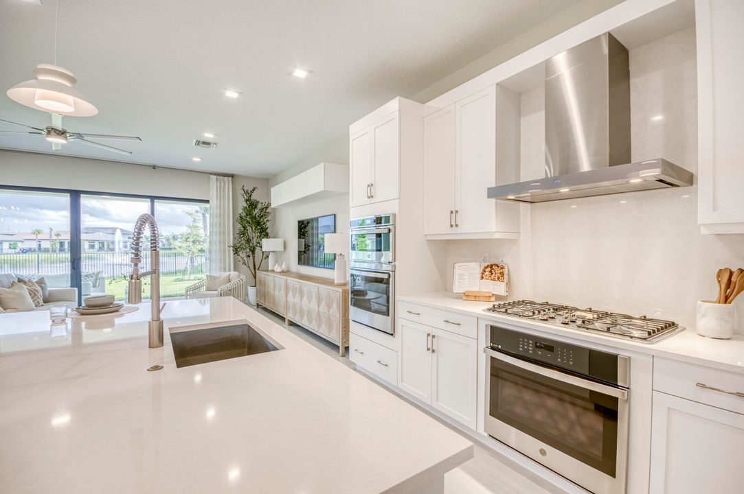 Active With Contract: $1,247,900 (4 beds, 4 baths, 3000 Square Feet)