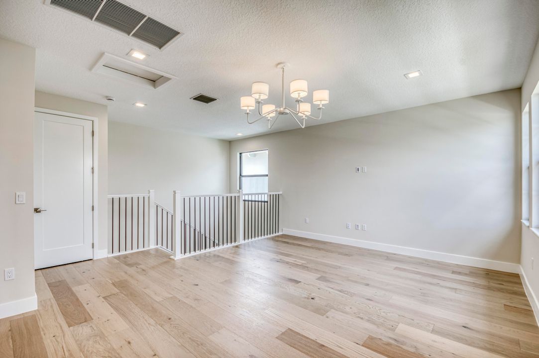 Active With Contract: $1,247,900 (4 beds, 4 baths, 3000 Square Feet)