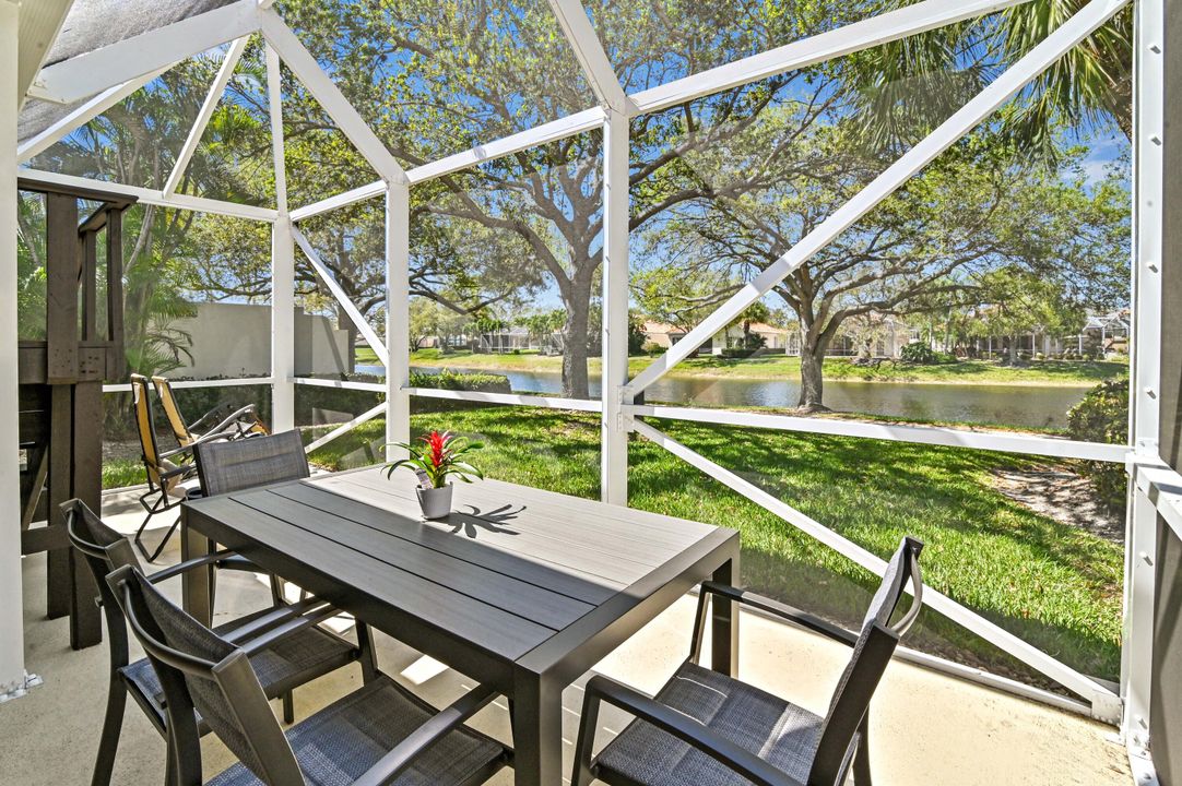 Под контрактом: $4,250 (3 спален, 2 ванн, 2084 Квадратных фут)