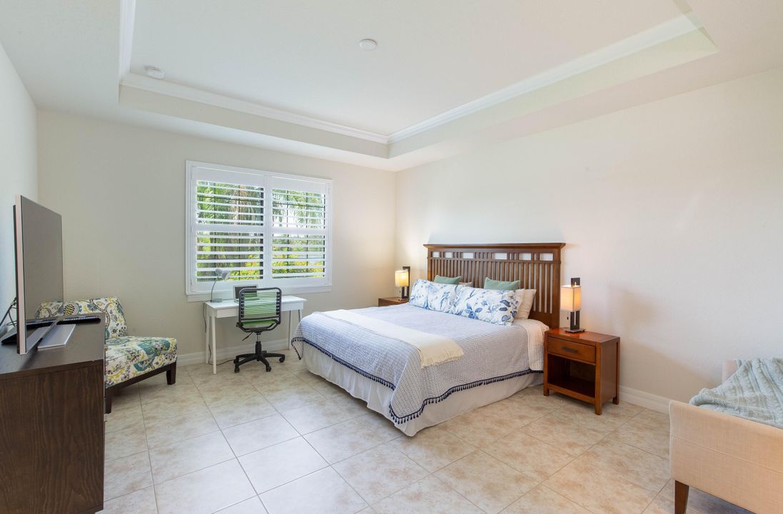 待售: $945,000 (3 贝兹, 2 浴室, 2459 平方英尺)