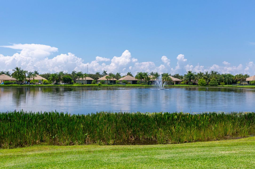 待售: $945,000 (3 贝兹, 2 浴室, 2459 平方英尺)