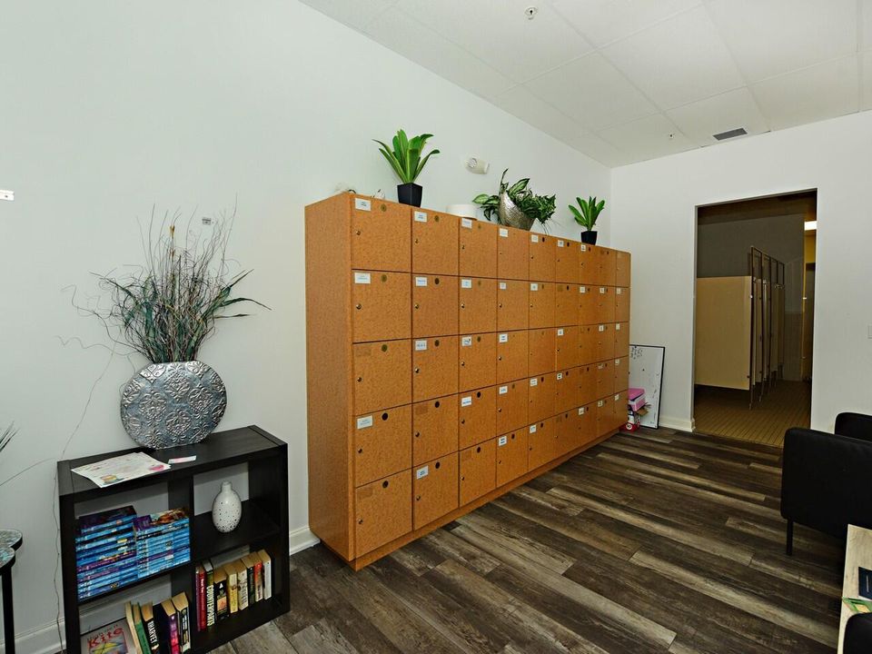 Activo con contrato: $525,000 (3 camas, 2 baños, 1808 Pies cuadrados)