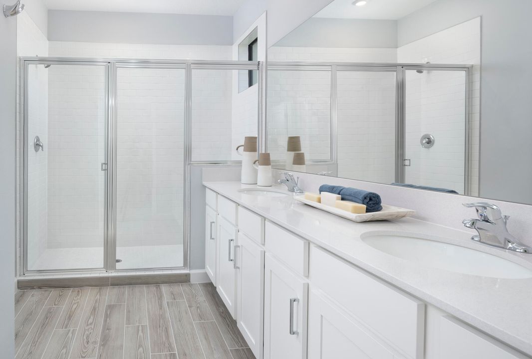 合同活跃: $413,290 (3 贝兹, 2 浴室, 1917 平方英尺)