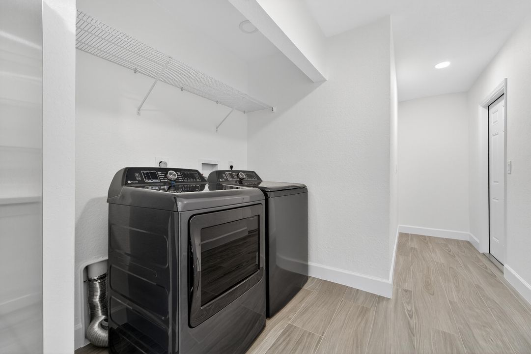 For Sale: $749,000 (5 beds, 3 baths, 2444 Square Feet)