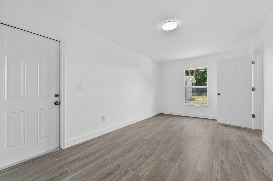 For Sale: $749,000 (5 beds, 3 baths, 2444 Square Feet)