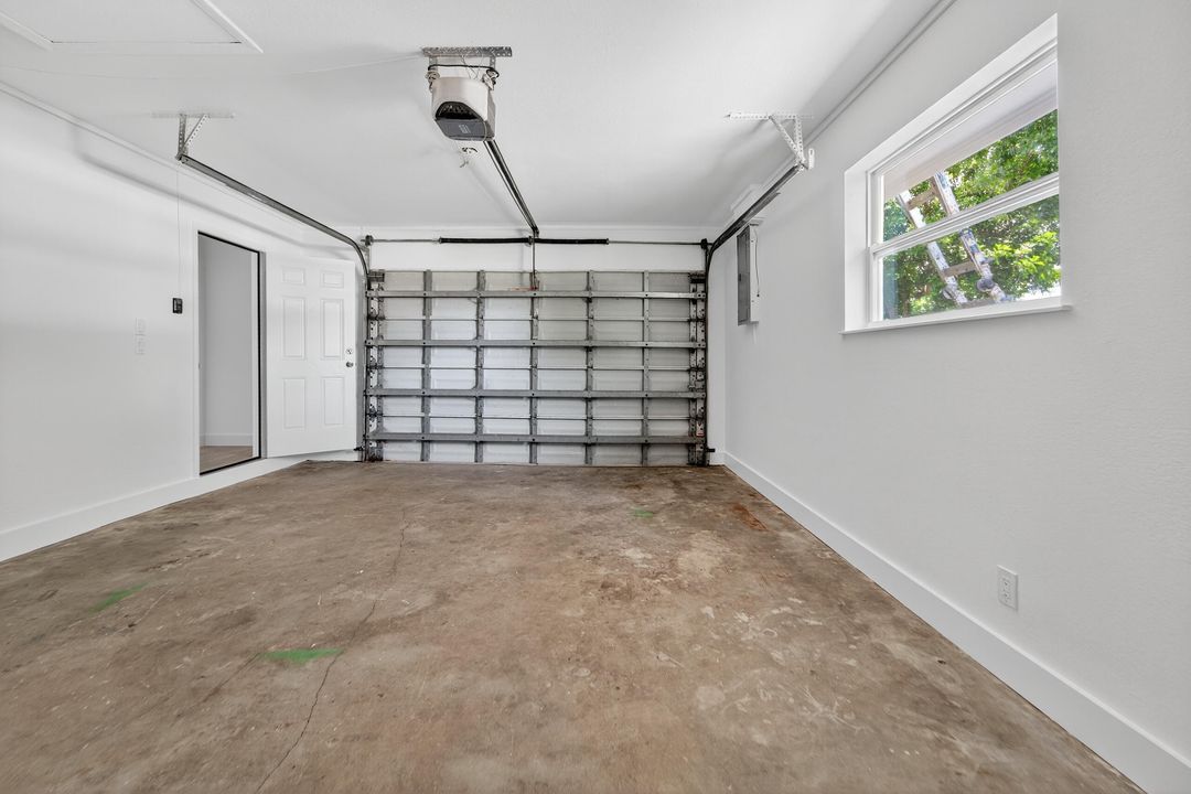 For Sale: $749,000 (5 beds, 3 baths, 2444 Square Feet)