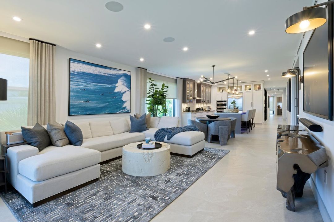 For Sale: $3,995,000 (3 beds, 3 baths, 2440 Square Feet)