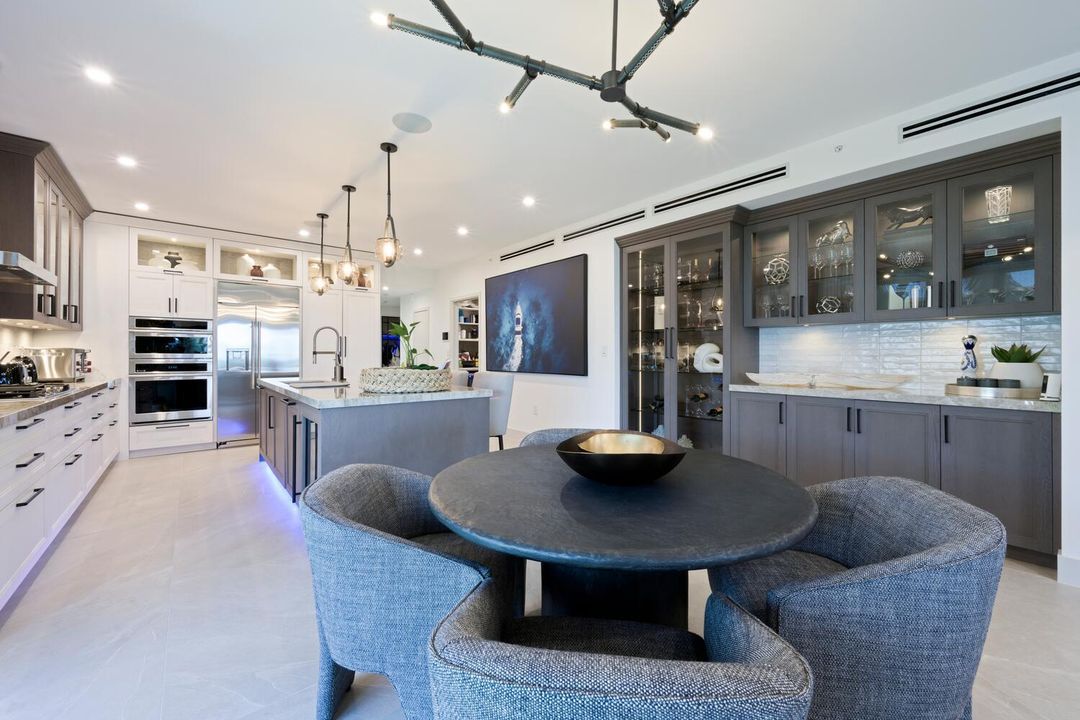 For Sale: $3,995,000 (3 beds, 3 baths, 2440 Square Feet)