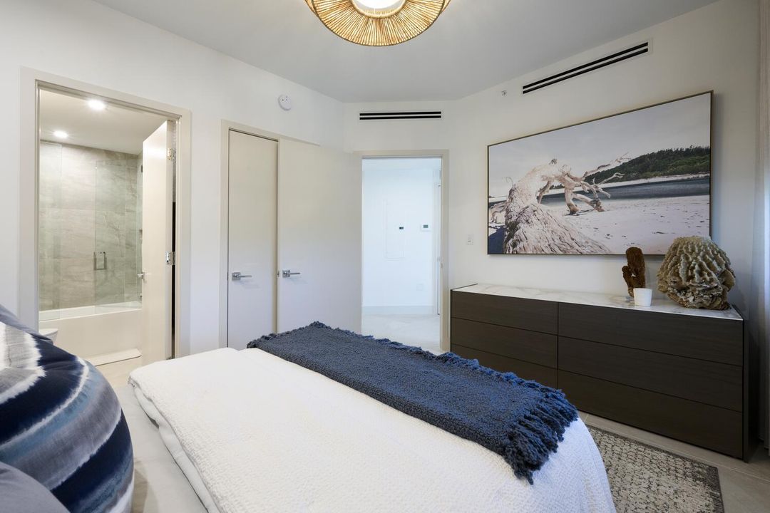 For Sale: $3,995,000 (3 beds, 3 baths, 2440 Square Feet)