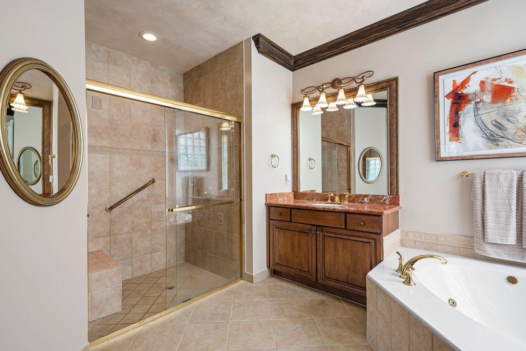 For Sale: $875,000 (4 beds, 2 baths, 2808 Square Feet)