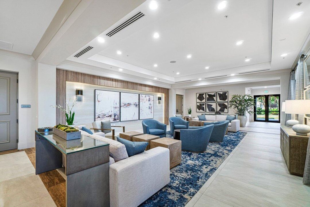 For Sale: $875,000 (4 beds, 2 baths, 2808 Square Feet)