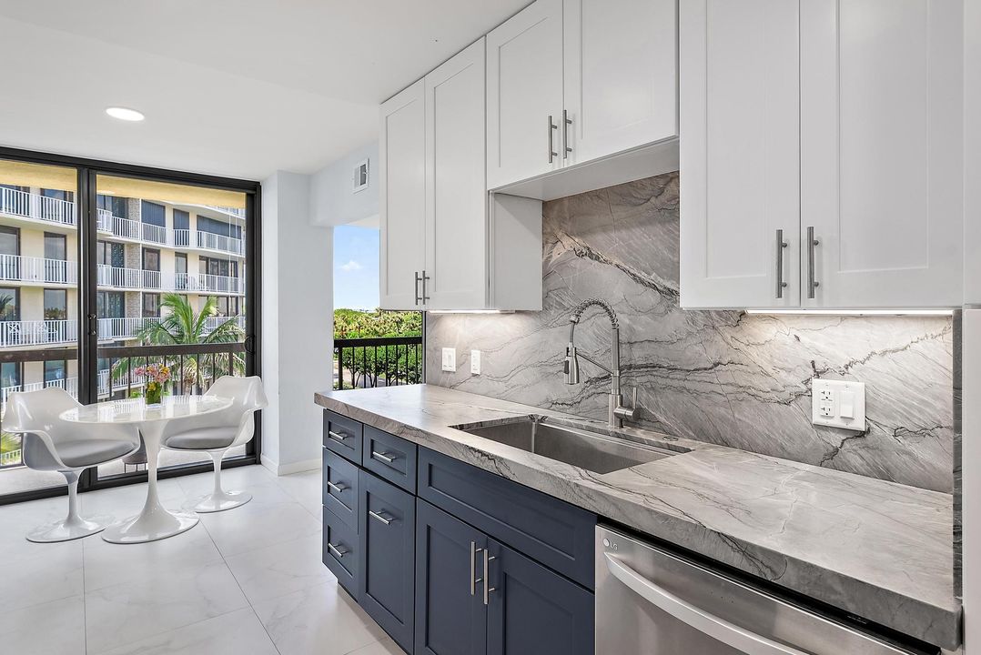 For Rent: $17,500 (3 beds, 3 baths, 2145 Square Feet)