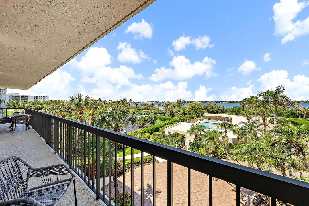 For Rent: $17,500 (3 beds, 3 baths, 2145 Square Feet)