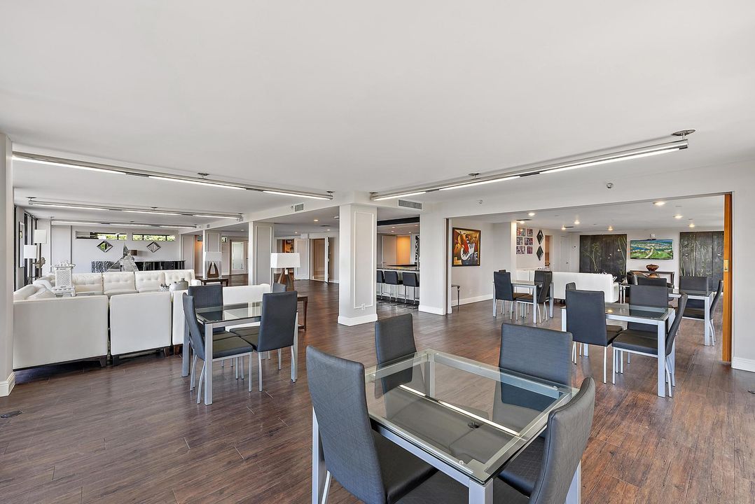 For Rent: $17,500 (3 beds, 3 baths, 2145 Square Feet)