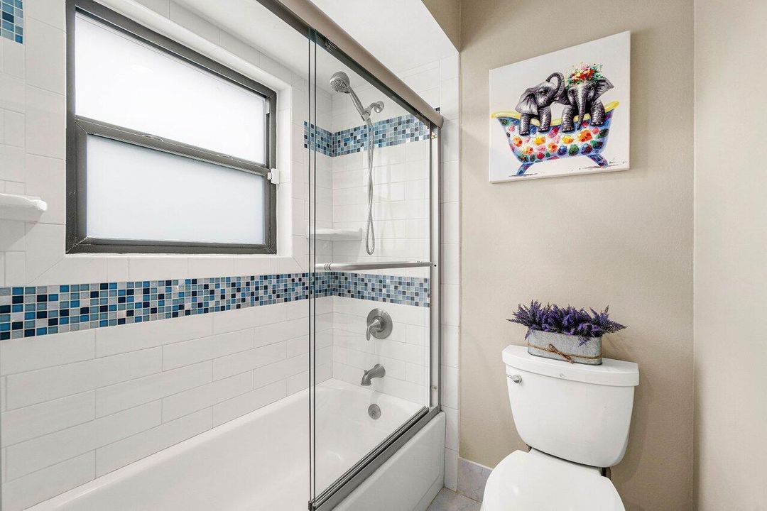 Active With Contract: $385,000 (3 beds, 2 baths, 1442 Square Feet)