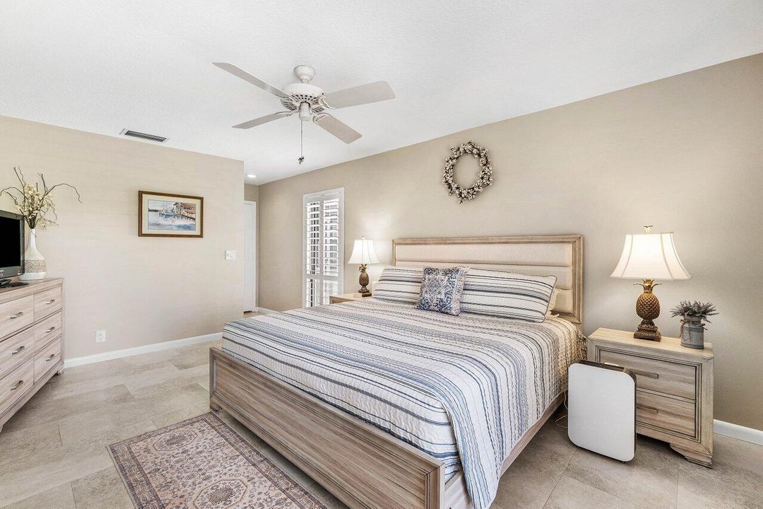 Active With Contract: $385,000 (3 beds, 2 baths, 1442 Square Feet)