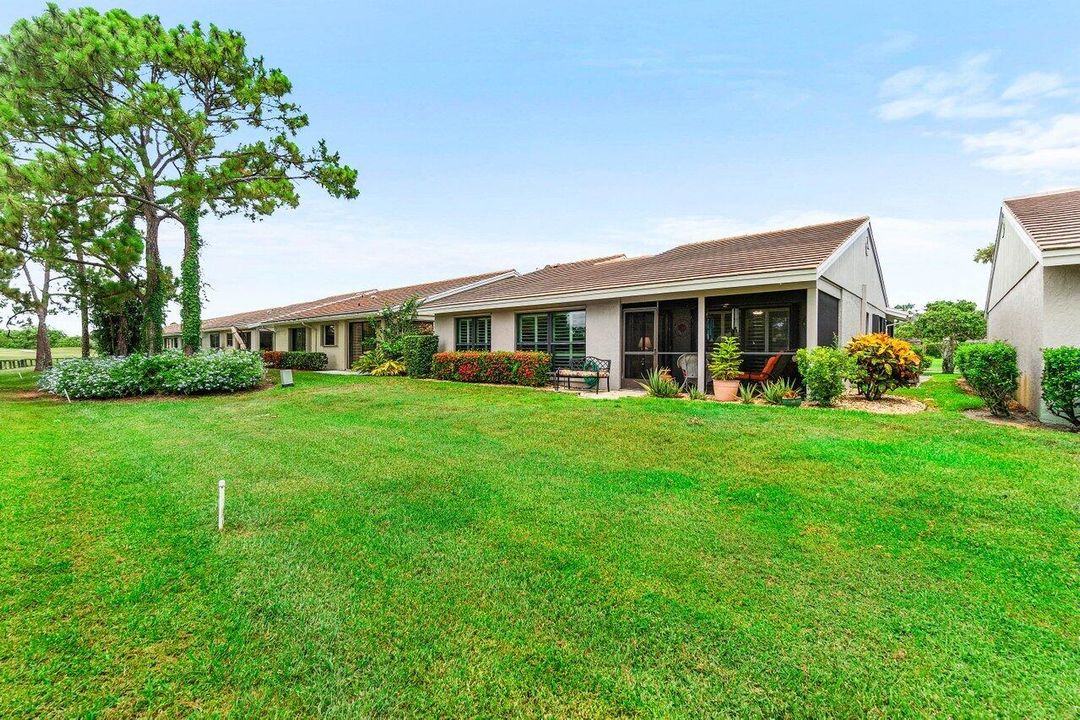 Active With Contract: $385,000 (3 beds, 2 baths, 1442 Square Feet)