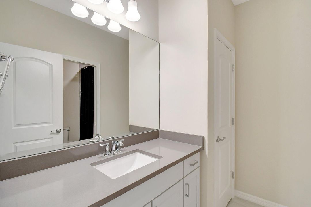 En Venta: $669,000 (3 camas, 2 baños, 1774 Pies cuadrados)