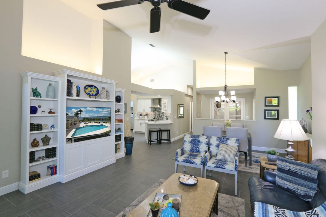 For Sale: $599,000 (2 beds, 2 baths, 1488 Square Feet)