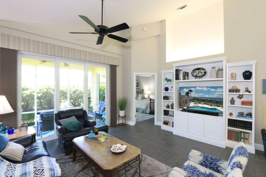 For Sale: $599,000 (2 beds, 2 baths, 1488 Square Feet)