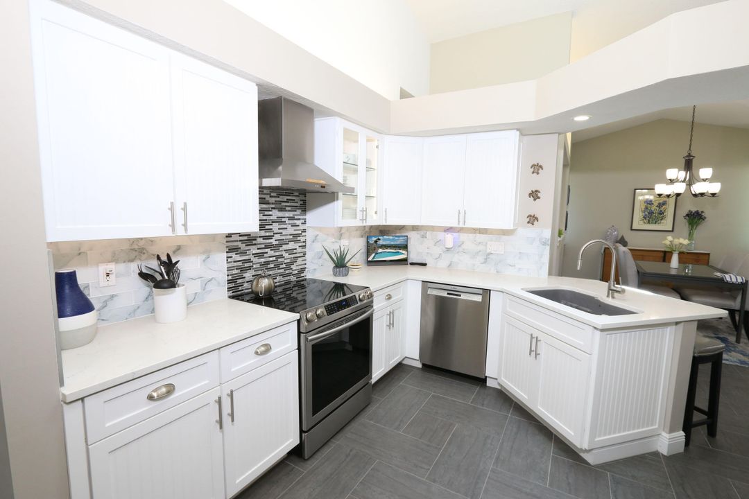 For Sale: $599,000 (2 beds, 2 baths, 1488 Square Feet)