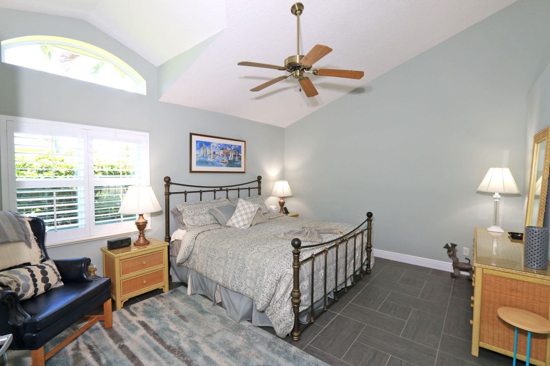 For Sale: $599,000 (2 beds, 2 baths, 1488 Square Feet)