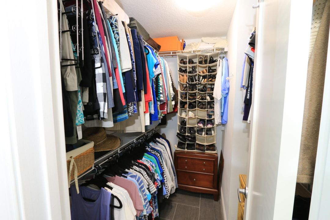 For Sale: $599,000 (2 beds, 2 baths, 1488 Square Feet)