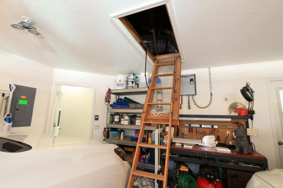 For Sale: $599,000 (2 beds, 2 baths, 1488 Square Feet)