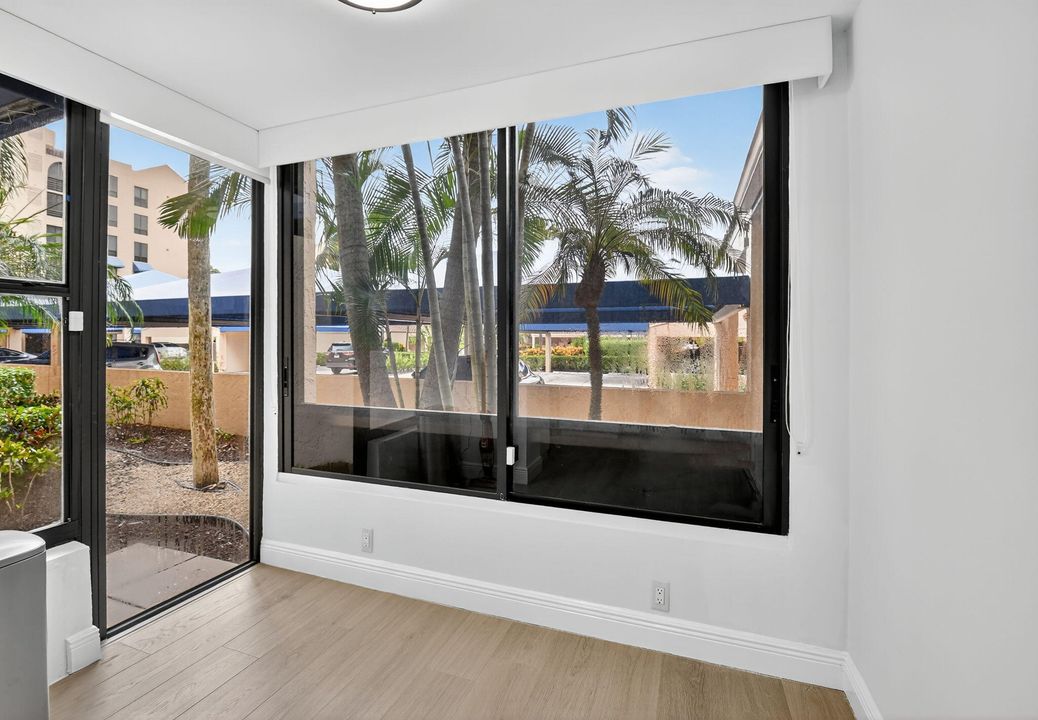 Active With Contract: $315,000 (2 beds, 2 baths, 1796 Square Feet)