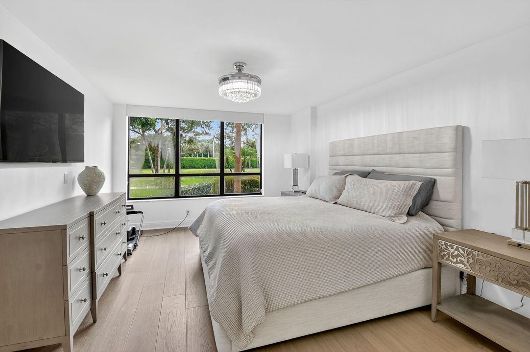 Active With Contract: $315,000 (2 beds, 2 baths, 1796 Square Feet)