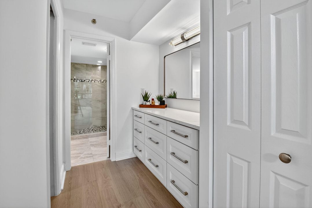 Active With Contract: $315,000 (2 beds, 2 baths, 1796 Square Feet)