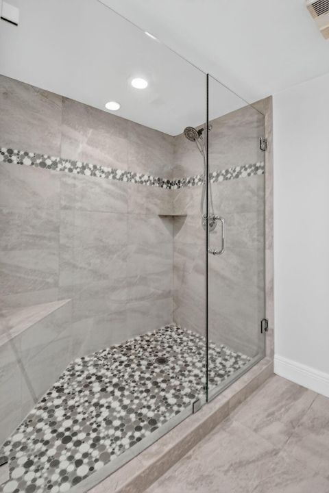 Active With Contract: $315,000 (2 beds, 2 baths, 1796 Square Feet)