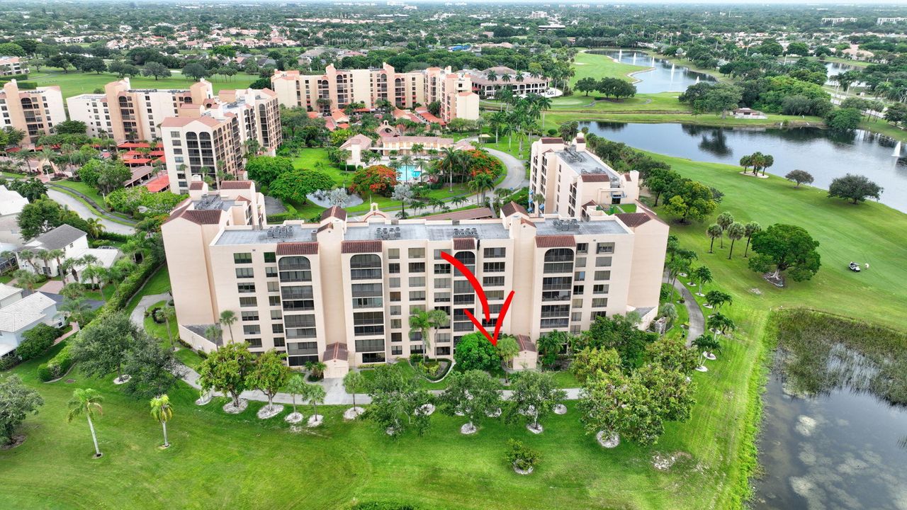 Active With Contract: $315,000 (2 beds, 2 baths, 1796 Square Feet)