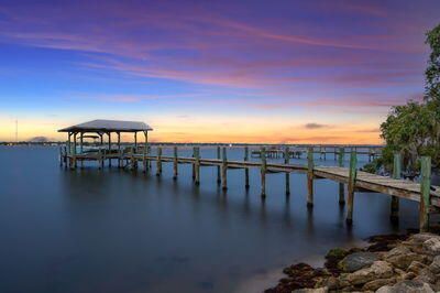 На продажу: $3,100,000 (5 спален, 3 ванн, 5535 Квадратных фут)