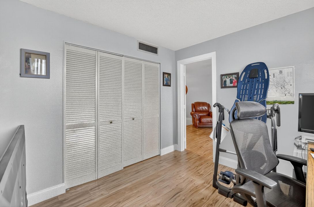 Activo con contrato: $219,999 (2 camas, 2 baños, 1050 Pies cuadrados)