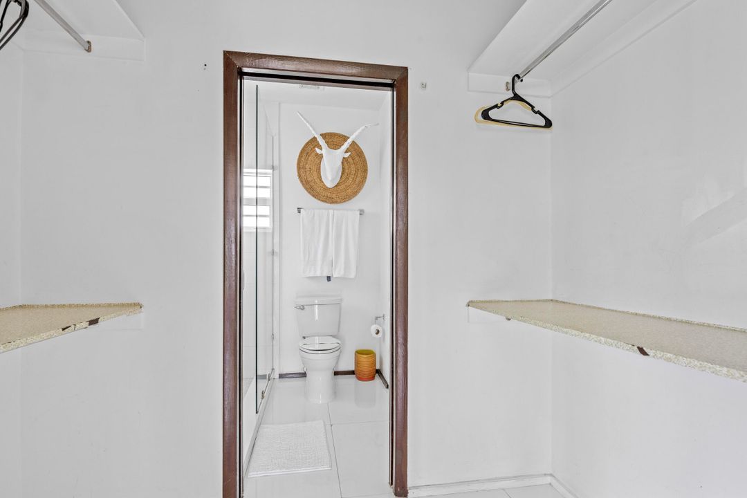 En Venta: $4,300,000 (6 camas, 5 baños, 3718 Pies cuadrados)