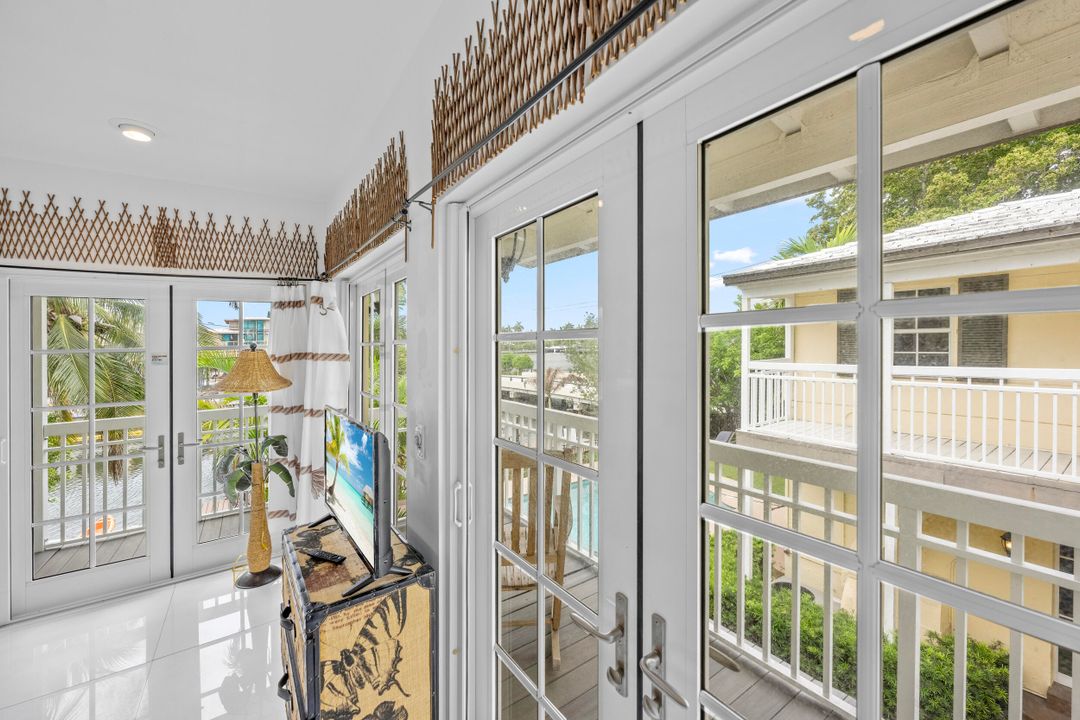 En Venta: $4,300,000 (6 camas, 5 baños, 3718 Pies cuadrados)