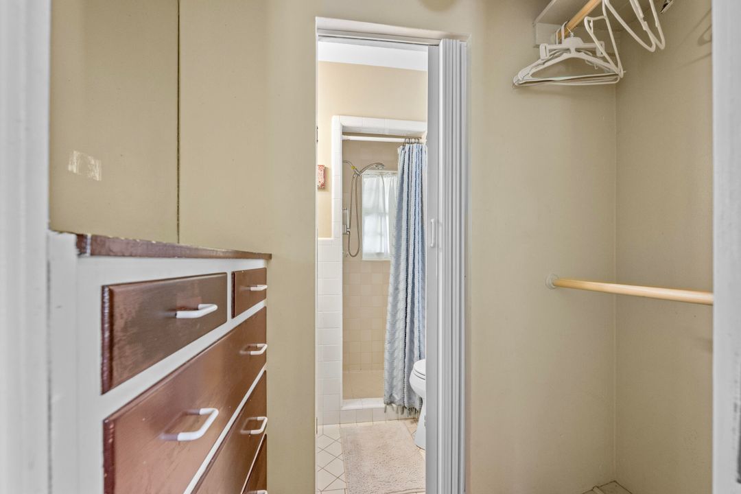 En Venta: $4,300,000 (6 camas, 5 baños, 3718 Pies cuadrados)