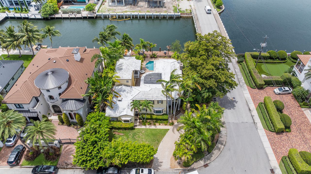 En Venta: $4,300,000 (6 camas, 5 baños, 3718 Pies cuadrados)