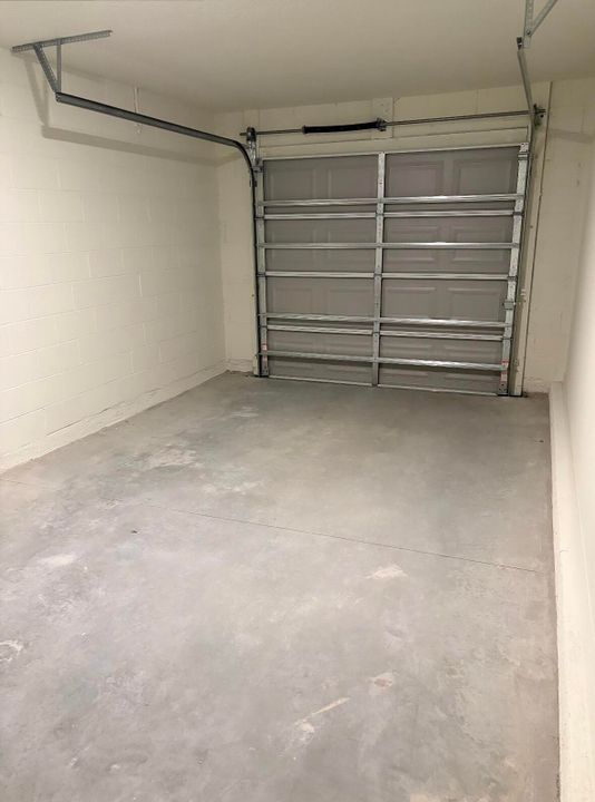 For Rent: $1,950 (3 beds, 2 baths, 1243 Square Feet)