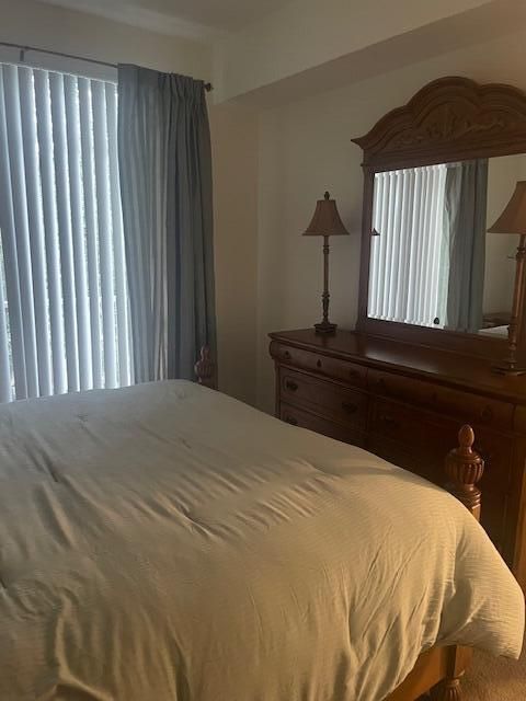 Под контрактом: $2,600 (2 спален, 2 ванн, 1101 Квадратных фут)