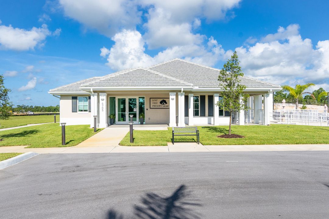 Activo con contrato: $415,000 (3 camas, 2 baños, 1823 Pies cuadrados)