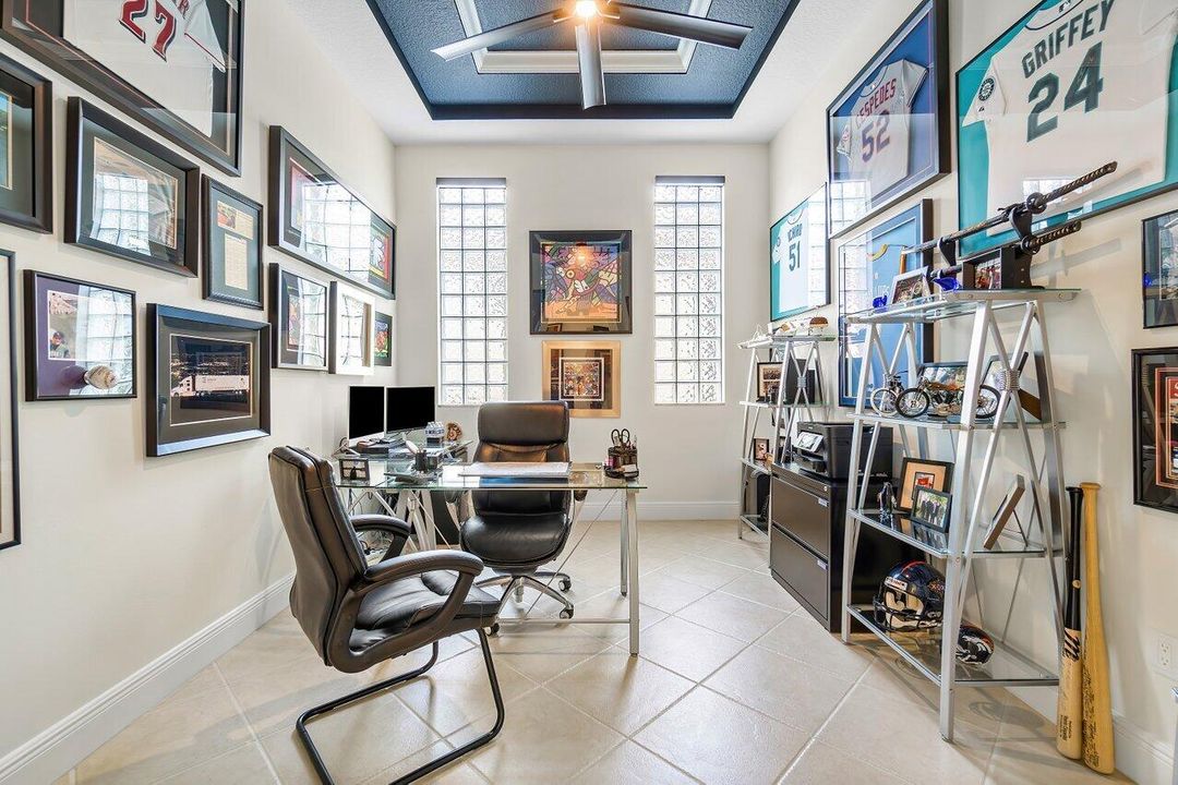 En Venta: $759,990 (3 camas, 2 baños, 2229 Pies cuadrados)