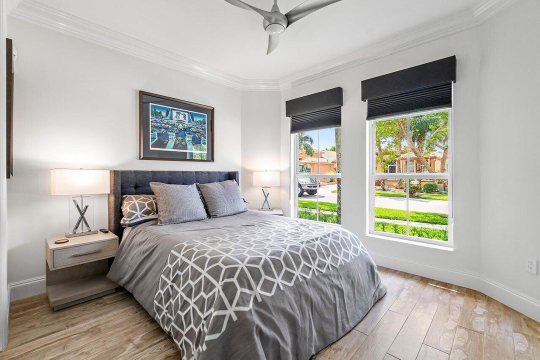 En Venta: $759,990 (3 camas, 2 baños, 2229 Pies cuadrados)