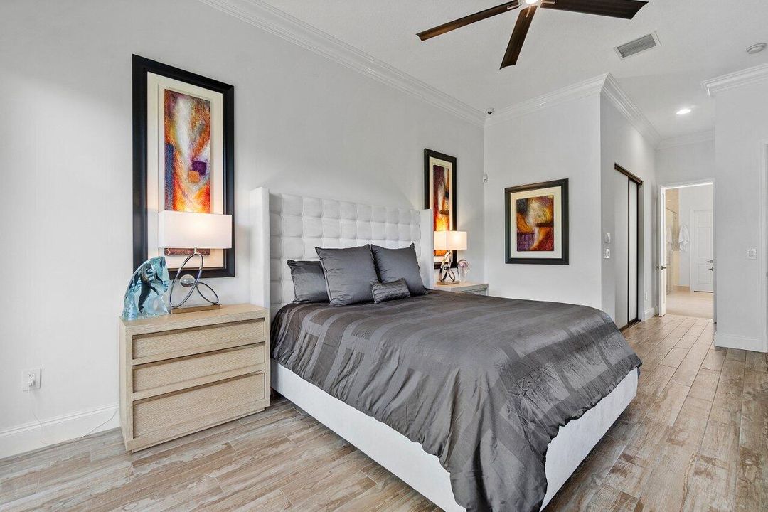 En Venta: $759,990 (3 camas, 2 baños, 2229 Pies cuadrados)