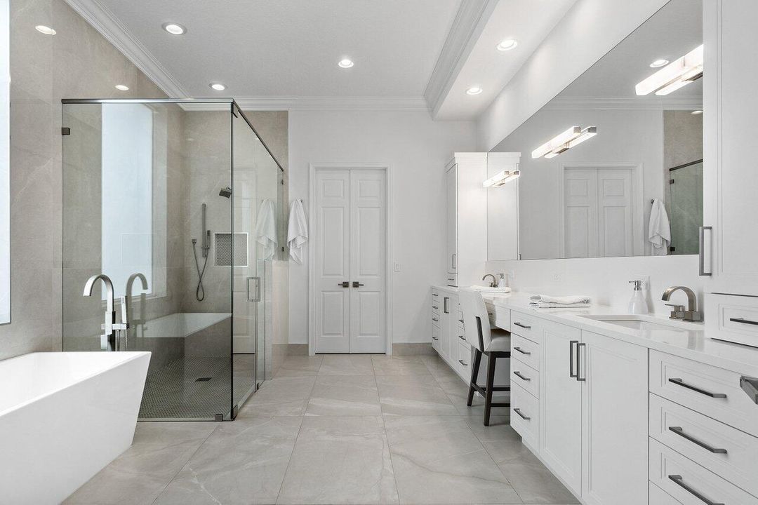 En Venta: $759,990 (3 camas, 2 baños, 2229 Pies cuadrados)
